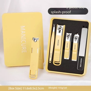 Ensemble de manucure et pédicure professionnel de haute qualité pour la maison, logo personnalisé, <span class=keywords><strong>coupe</strong></span>-<span class=keywords><strong>ongles</strong></span> et <span class=keywords><strong>coupe</strong></span>-<span class=keywords><strong>ongles</strong></span> en acier inoxydable complet dans une boîte pour hommes et femmes - Product Image 4