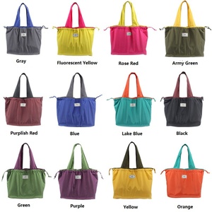 Bolso de compras plegable de gran capacidad impermeable de tela Oxford para mujer, personalizable, de venta directa de fábrica, estilo alto con letras. - Product Image 6