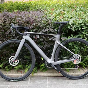 Bicicleta de Carretera Carbon <span class=keywords><strong>Elite</strong></span> Aero Racing con Cuadro de Fibra de Carbono, Horquilla, Ruedas de 24 Velocidades 700c, Frenos de Disco Hidráulicos para Ciclismo Deportivo Profesional - Product Image 5