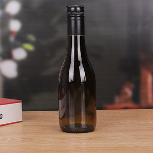 Chai Thủy Tinh Rỗng Nhỏ Bán Sỉ Tại Nhà Máy 187Ml Chai Rượu Nhỏ Nắp Vặn Lạ Mắt Mới Chai Rượu Nhỏ Màu Đỏ Với Số Lượng Lớn - Product Image 5