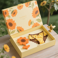Boîte cadeau en carton rigide recyclable personnalisée, fermeture magnétique, design simple, emballage pour sous-vêtements et chaussettes, design personnalisable gratuit
