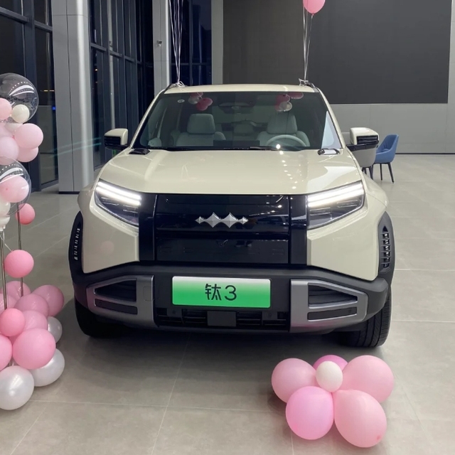 BYD Leopard Tai 3 Pure Electric 501km SUV Off-Road Vehicle BYD Fang Cheng Bao Titanium 3 BYD Super 3 New Energy Car for Sale