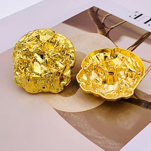 Bán Buôn Vàng Sáng Bóng Kim Loại Nút Đá Hình Không Thường Xuyên Kẽm Tay May Kim Loại Nút Cổ - Product Image 6