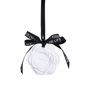 90-Ngày Lâu Dài Thơm Thạch Cao Rose Thiết Kế Rắn Xách Tay Xe Làm Mát Không Khí Cho Xe Ô Tô Khách Sạn & Tủ - Product Image 5