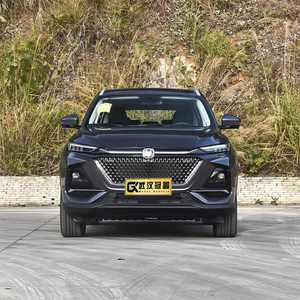 Voitures d'<span class=keywords><strong>occasion</strong></span> Nouvelle Arrivée Changan X7 Plus SUV 5 Sièges en Cuir Moteur Turbo DCT 300 Nm Boîte Automatique Intérieur Sombre Compact - Product Image 2