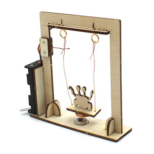 Kit de ciencia con columpio electromagnético de madera, juguete educativo DIY para niños de 7 a 9 años, modelo de madera con control manual - Product Image 1