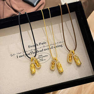 Gold Plated Pixiu Pendant Necklace Animal Themed Clavicle Chain For Women Everyday Wear - Product Image 1