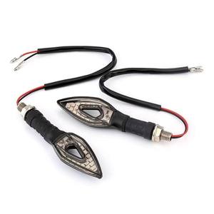 LED 12V en forma de rombo Luz de señal de giro que fluye Indicadores de agua corriente con luces de freno intermitentes - Product Image 3