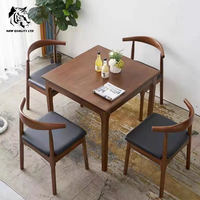 Table à manger carrée en bois, nouvelle mode, meubles de maison, fabrication chinoise, prix bas, sur mesure, grand stock prêt à être expédié.