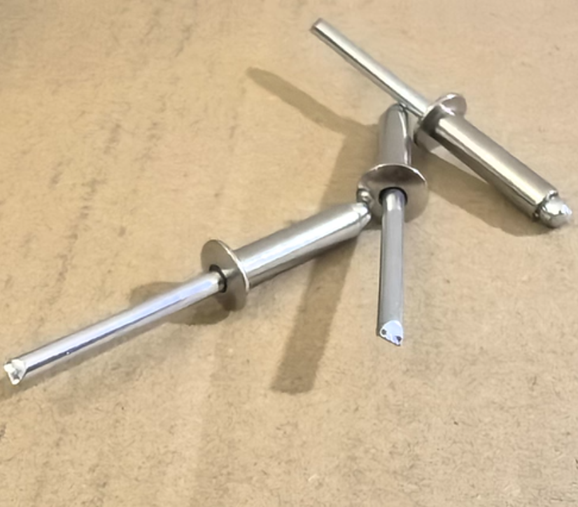 Blind rivet