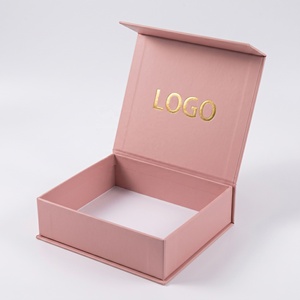 Scatola Regalo Magnetica di Lusso Personalizzata con Stampa in Rilievo Opaca per Cosmetici, Fornitore di Scatole Rigide in Carta Certificata FSC - Product Image 1