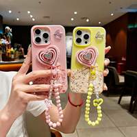 Coque de téléphone avec chaîne et bracelet cœur couleur bonbon pour iPhone 17 16 18 15 14 12 11