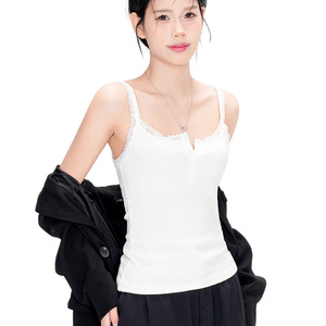Camisola de encaje exquisita T020 para mujer, ajustada, de algodón puro, para usar como prenda interior o exterior, estilo japonés y coreano. - Product Image 3