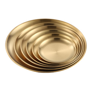 Custom <span class=keywords><strong>Gold</strong></span> Oplader <span class=keywords><strong>Plates</strong></span> Camping Dienblad Decoratieve Ronde Roestvrijstalen Dinerplaat Cake Snackschotel Voor Huwelijksfeest - Product Image 2