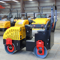 Mini-compacteur routier 1 tonne à entraînement hydraulique pour la compactation de l'asphalte et du sol