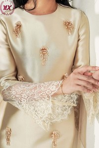 Nouvelle Arrivée 2026 – Ensemble Baju Kurung en Soie Shantung Premium pour Femme Musulmane, Broderie Perlée, Tissu Fluide Luxueux, Style Islamique Moderne - Product Image 5