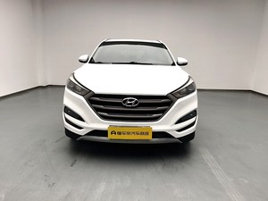 Auto Usado <span class=keywords><strong>Tucson</strong></span> SUV 2015, Gasolina 1.6T GLS, Tracción Delantera, Transmisión Automática Inteligente, Sin Accidentes - Product Image 3