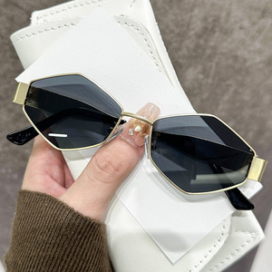 Wholesale Rectangle Unisex Fashion Metal Full Rim Light Weight UV400 Sunglasses PC Lens Comfortable Ready <b>Eyeglasses</b> - Product Image 5