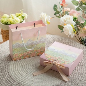 Gift Packing Box Custom tote Packing gift Box Square High Heels Short sleeve shirt knot wedding box