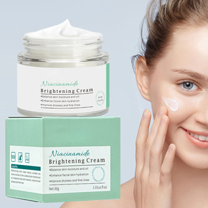 Crema Facial Blanqueadora de Colágeno y Nicotinamida de Lujo Premium con Suero de Vitamina C y Arbutina para Todo Tipo de Piel - Product Image 3