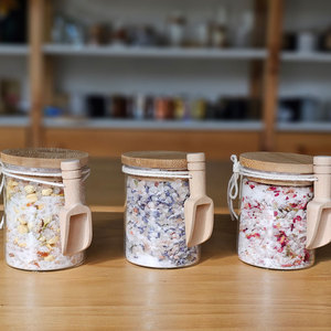 Caliente ODM/OEM baño <span class=keywords><strong>de</strong></span> <span class=keywords><strong>sal</strong></span> del Mar Muerto remojo exfoliante relajante estrés Relie <span class=keywords><strong>sal</strong></span> con <span class=keywords><strong>flor</strong></span> <span class=keywords><strong>de</strong></span> lavanda vegana orgánica - Product Image 4