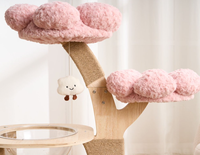 Arbre à chat écologique au design moderne Nuage de fleurs, avec poteaux à gratter en sisal en forme de pétales, jouet suspendu en peluche et poteaux en sisal