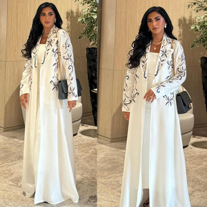 Autunno Middle East Dubai alla moda squisito Cardigan ricamo Abaya musulmano <span class=keywords><strong>abbigliamento</strong></span> <span class=keywords><strong>islamico</strong></span> donna 2025 - Product Image 3