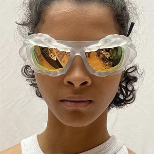 <span class=keywords><strong>Occhiali</strong></span> <span class=keywords><strong>da</strong></span> <span class=keywords><strong>Sole</strong></span> Classici 2024, Montatura Nera, Protezione UV400, <span class=keywords><strong>Occhiali</strong></span> Sportivi Colorati con Logo Personalizzato, Stile Rettangolare Y2K - Product Image 3