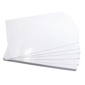多层纸 2 s 涂层光泽艺术纸板白色卡片