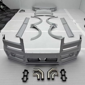 ชุดแต่งคาร์บอนไฟเบอร์สไตล์ UB สำหรับ Rolls-Royce Cullinan สภาพใหม่ กันชน สเกิร์ตข้าง ดิฟฟิวเซอร์ สปอยเลอร์ ซุ้มล้อ อัพเกรด - Product Image 6