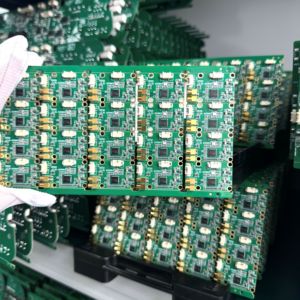 Service d'assemblage de PCB et PCBA pour composants IoT de maison intelligente, solution express <span class=keywords><strong>SMT</strong></span> pour modules sans fil Bluetooth et Wi-Fi - Product Image 1