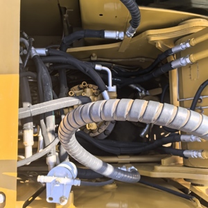 Excavatrice sur chenilles CAT 320C d'occasion, excavatrice hydraulique Caterpillar de 20 tonnes pour la construction et les travaux de terrassement - Product Image 6