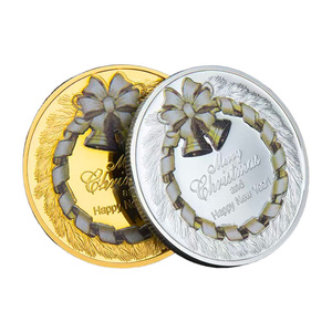 Pièces commémoratives de Noël personnalisées en alliage de zinc 3D traditionnel, avec impression UV, couronne plaquée or et argent en relief - Product Image 6