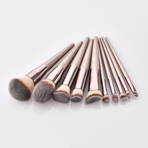 IStapromo Gifts - Juego de Brochas de Maquillaje de Lujo Color Champán, 10 Piezas, Pelo Suave, 14 Piezas, 18 Piezas, 20 Piezas, Brochas de Maquillaje de Alta Gama Profesionales - Product Image 2