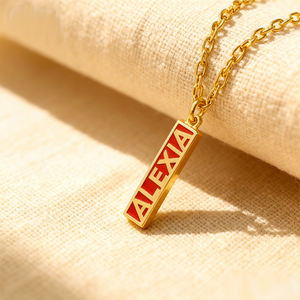 Collana con Nome Personalizzato per Donne, Ciondolo Verticale in Acciaio Inossidabile con Lettere e Smalto Colorato, Gioiello Trendy in Oro - Product Image 3