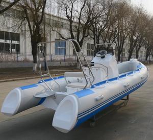 Barco de costilla de fibra de vidrio de alta velocidad 520CM con consola central para buceadores 8 personas Capacidad Diseño duradero y plegable - Product Image 2