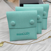 Pochette cadeau de luxe en microfibre épaisse avec bouton à pression, logo personnalisé sérigraphié 8x8cm pour bijoux, boucles d'oreilles, colliers, bracelets, bagues
