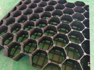 Grilles <span class=keywords><strong>en</strong></span> HDPE écologiques, pavés perméables pour parking vert, sentiers de golf et aménagement paysager - Product Image 5