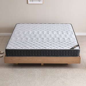 Matelas en Fibre de Charbon de Bambou 1,8 m Double avec Surmatelas en Latex Fermeté Moyenne Respirant pour Chambre à Coucher - Product Image 4