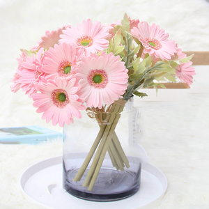Simulation <span class=keywords><strong>de</strong></span> bouquet <span class=keywords><strong>de</strong></span> fleurs en PU <span class=keywords><strong>Gerbera</strong></span> <span class=keywords><strong>de</strong></span> haute qualité V05 Vente en gros <span class=keywords><strong>de</strong></span> fleurs artificielles décoratives <span class=keywords><strong>Gerbera</strong></span> Daisy pour mariage à la maison - Product Image 6