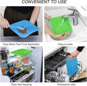 Tapis de léchage pour animaux de compagnie en silicone de qualité alimentaire avec spatule, forte aspiration, antidérapant, apaisant, pour l'alimentation lente, pour chiens, chats, utilisation en camping - Product Image 4