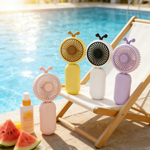 ผู้ผลิ<span class=keywords><strong>ต</strong></span>ขายส่ง พัดลมมือถือรุ่นใหม่ปี 2026 เหมาะสำหรับใช้งานกลางแจ้ง <span class=keywords><strong>ราคา</strong></span>ถูก น่ารัก รูปทรงผึ้ง พัดลมขนาดเล็ก ชาร์จ USB - Product Image 1