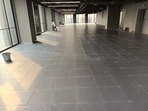 Plancher surélevé en acier moderne OA Network pour bureaux et salles de réunion - Product Image 6