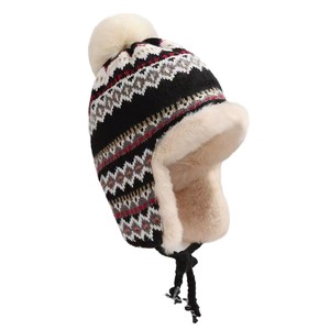Chapeau en laine tricoté Xi Boyu avec pompon, cache-oreilles chauds, chapeau d'hiver pour le cyclisme en extérieur pour femmes, style amincissant pour le visage - Product Image 5