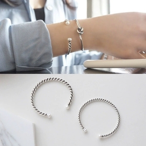 Bracelet jonc ouvert en argent sterling 925 torsadé avec perles pour femme - Usage quotidien - Product Image 1