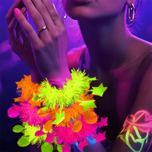 Collana, Braccialetto e Occhiali Fluorescenti che si Illuminano al Buio, Accessori per Photo Booth, Compleanni, Serate a Tema e Carnevale - Product Image 3