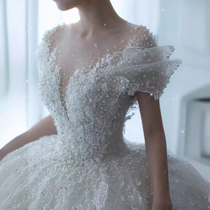 S0932N Nuevo Vestido de Novia Francés de Lujo, Resistente, Estilo Princesa, con Cola Corta, de Alta Calidad - Product Image 1