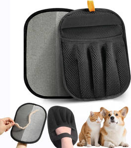 Gant réutilisable pour enlever les poils d'animaux pour chats et chiens Brosse électrostatique à cinq doigts pour les poils d'animaux pour la <span class=keywords><strong>lessive</strong></span>, <span class=keywords><strong>le</strong></span> canapé, la moquette, <span class=keywords><strong>le</strong></span> siège de voiture - Product Image 1