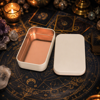 Boîte en métal mystique blanc crème or rose pour cartes de tarot, organisateur minimaliste pour autel spirituel, petit récipient