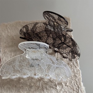 Nouveauté : Pince à cheveux élégante en acrylique transparent avec dentelle, accessoire pour filles - Product Image 1